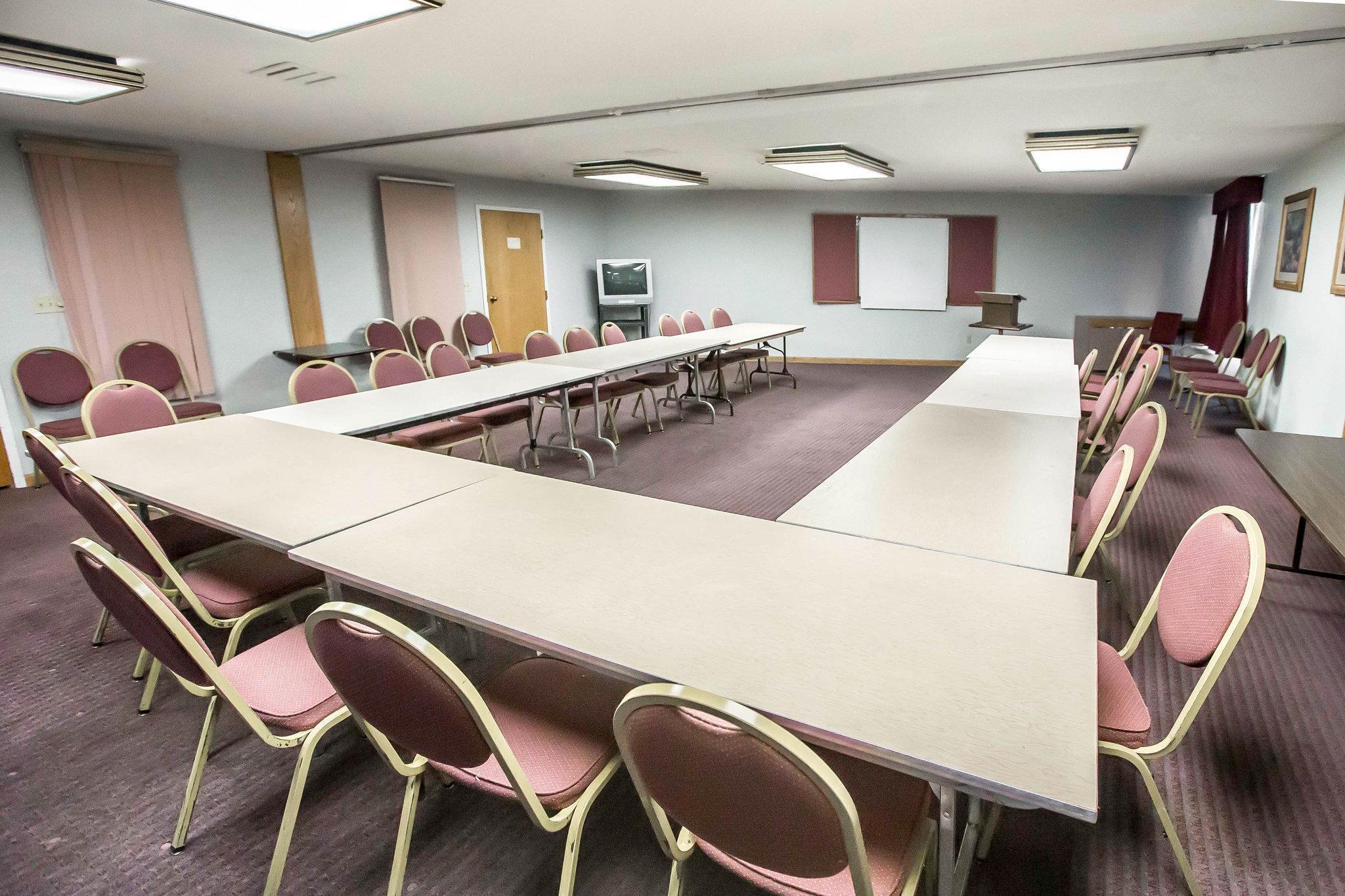 Days Inn & Suites By Wyndham Merrillville Luaran gambar