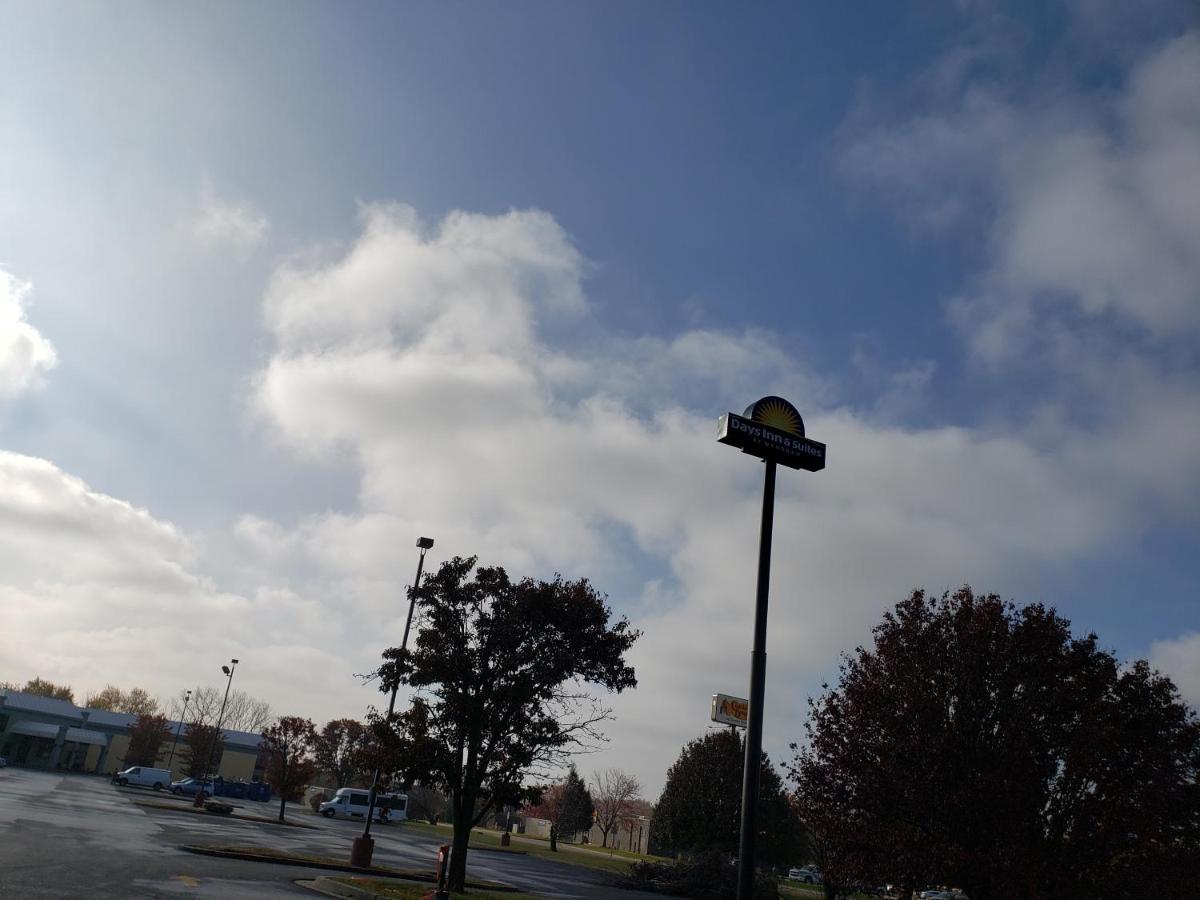 Days Inn & Suites By Wyndham Merrillville Luaran gambar