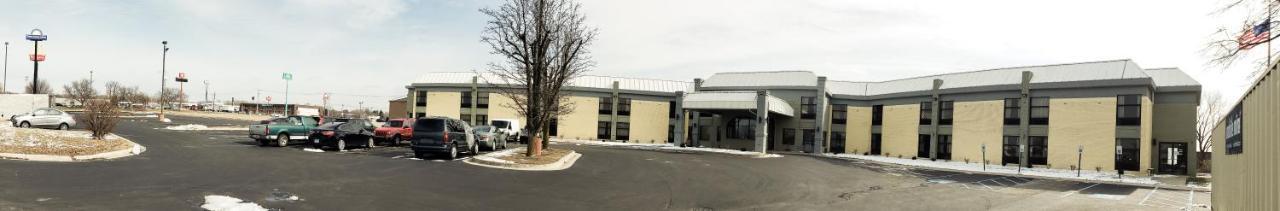 Days Inn & Suites By Wyndham Merrillville Luaran gambar