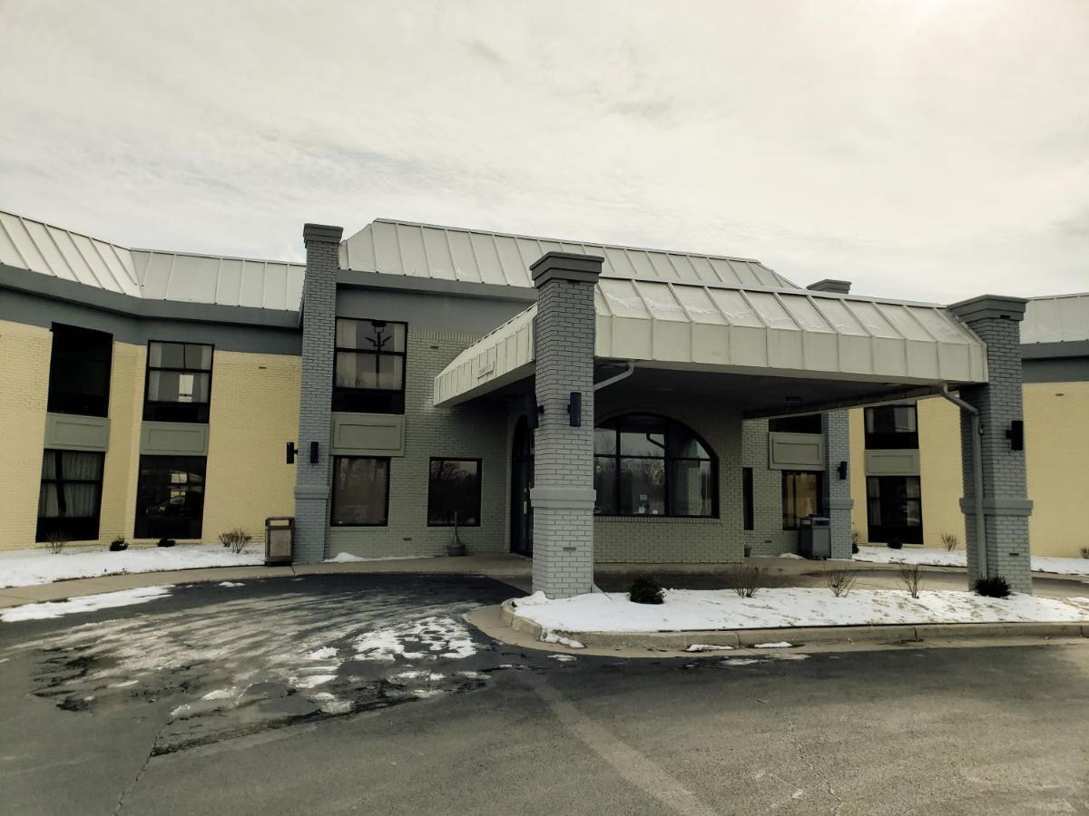 Days Inn & Suites By Wyndham Merrillville Luaran gambar